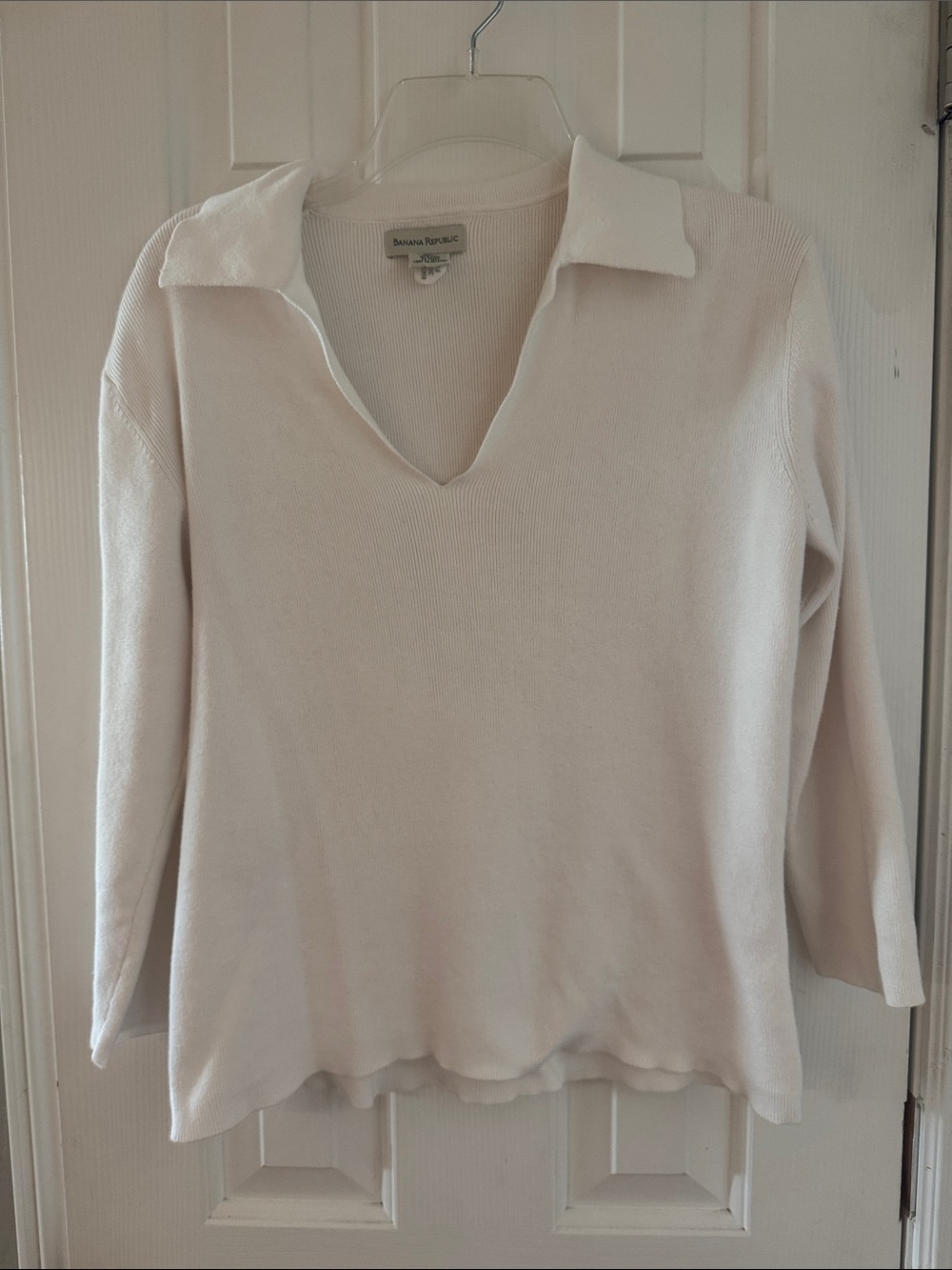Banana Republic Collared V-Neck Knit Top White Size Large